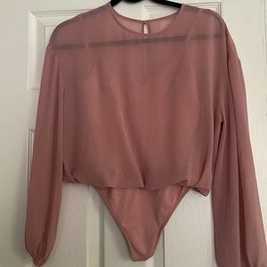 Aritizia Wilfred Talmont Bodysuit in Rose Mauve